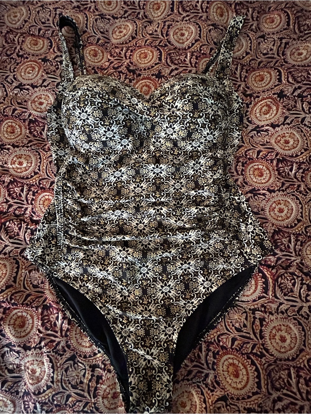 NipTuck ladies black/cream and gold one piece Swimsuit. US size 10. UK size 14.